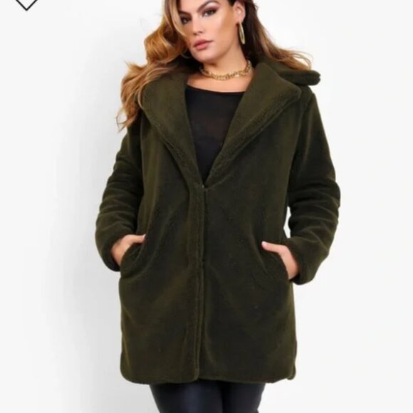 Rebdolls Jackets & Blazers - Rebdolls Olive "Teddy " coat